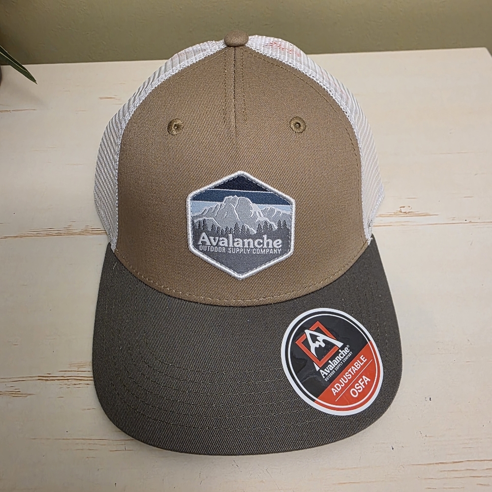 Avalanche | Men's Trucker Mesh Snapback Hat